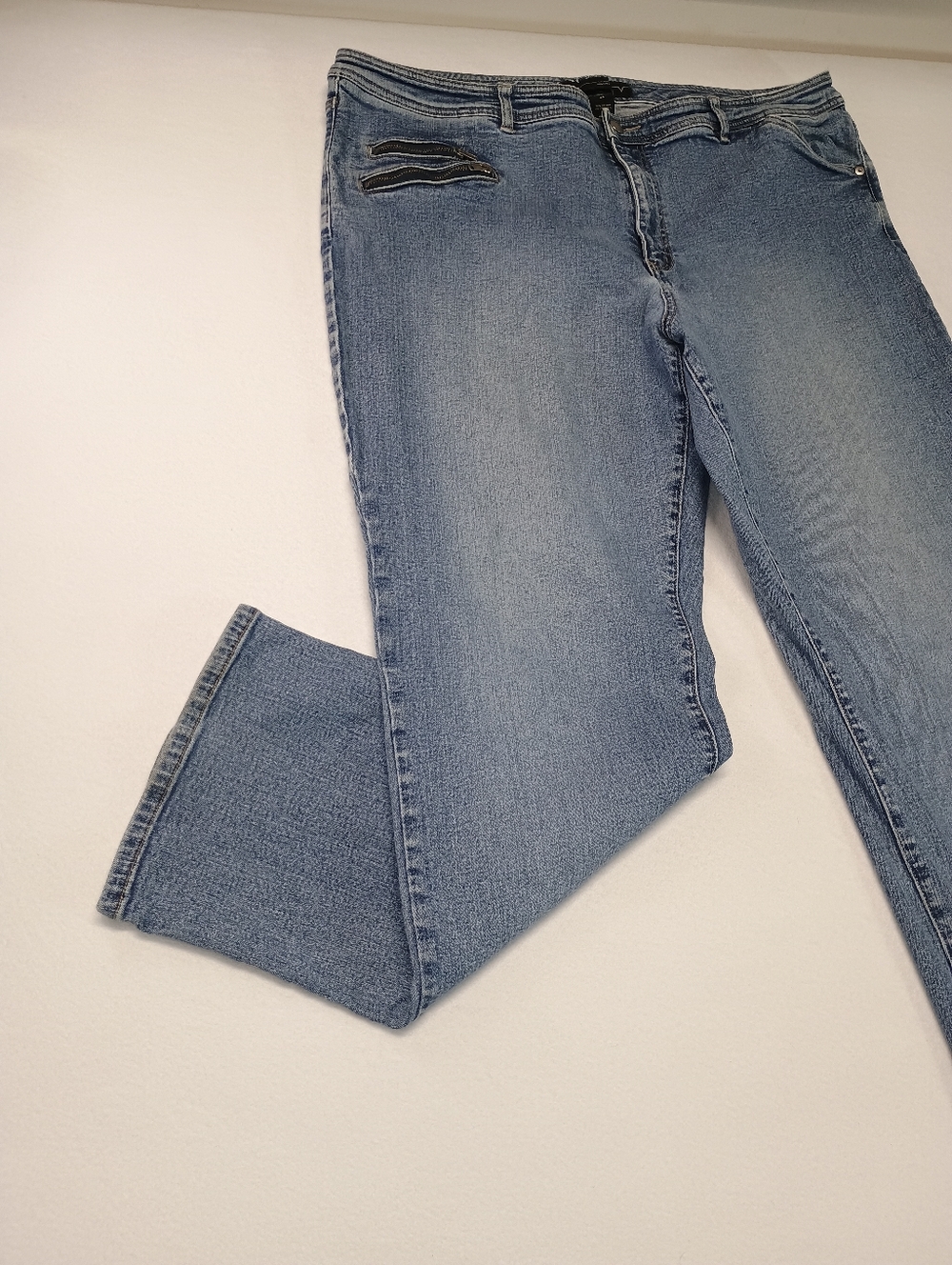 Venezia Light Blue Women's Plus Size 24 Straight-Leg Jeans - Picture 2 of 10